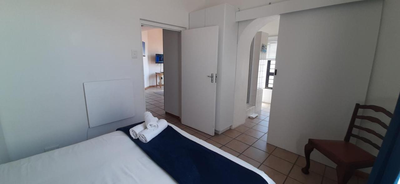 Oom Piet Accommodation Gansbaai Esterno foto