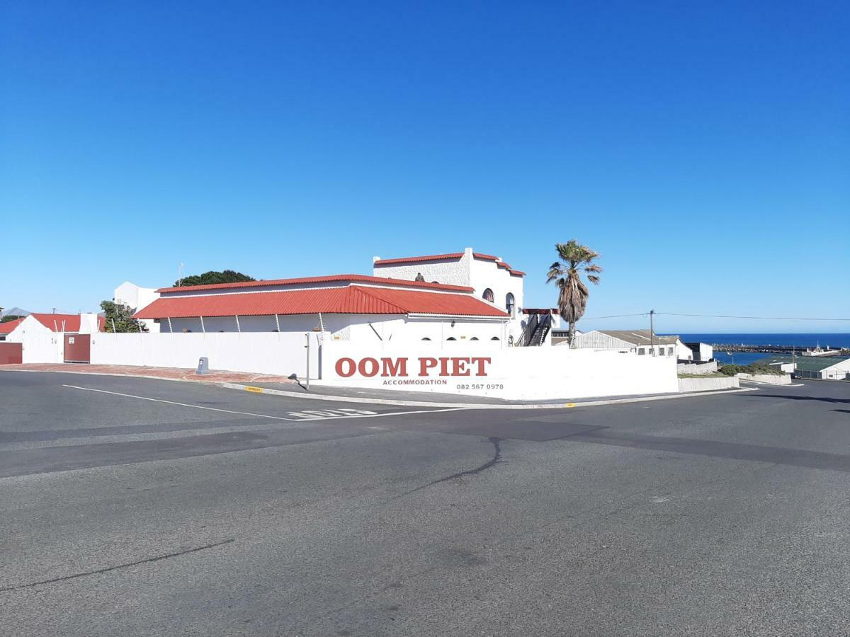 Oom Piet Accommodation Gansbaai Esterno foto